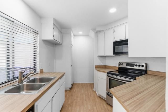 8427 Via Mallorca 115, La Jolla (san Diego), CA 92037