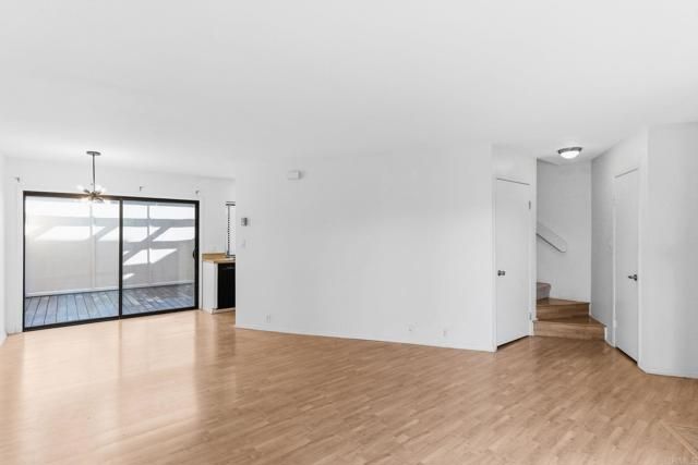 8427 Via Mallorca 115, La Jolla (san Diego), CA 92037