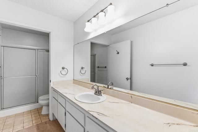 8427 Via Mallorca 115, La Jolla (san Diego), CA 92037