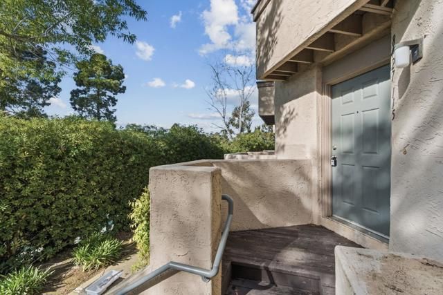 8427 Via Mallorca 115, La Jolla (san Diego), CA 92037