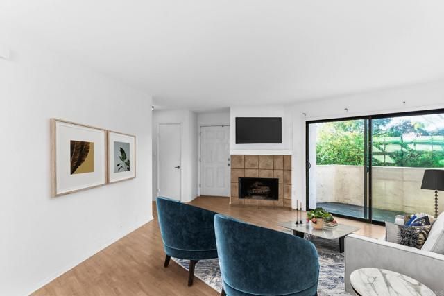 8427 Via Mallorca 115, La Jolla (san Diego), CA 92037