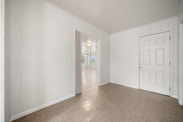221 11th Street, Dickinson, TX 77539