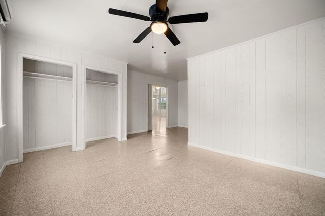 221 11th Street, Dickinson, TX 77539