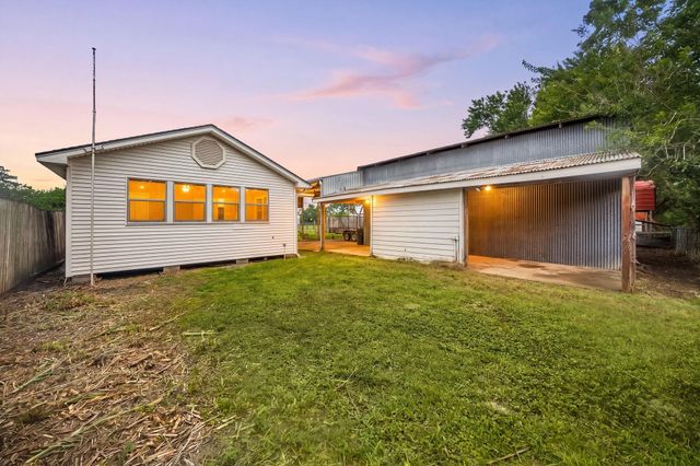 221 11th Street, Dickinson, TX 77539