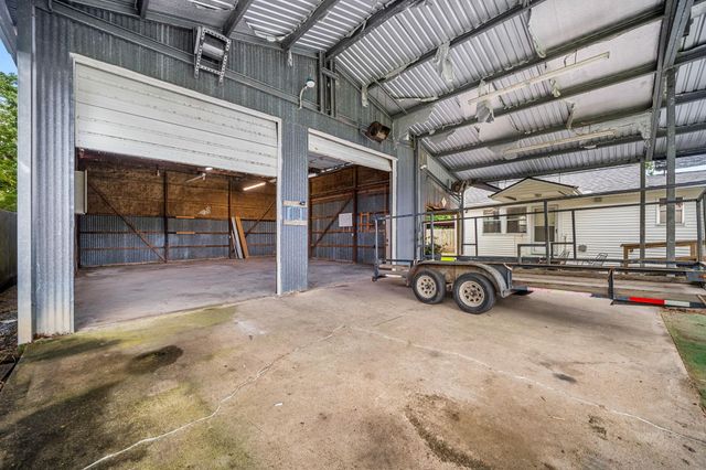 221 11th Street, Dickinson, TX 77539