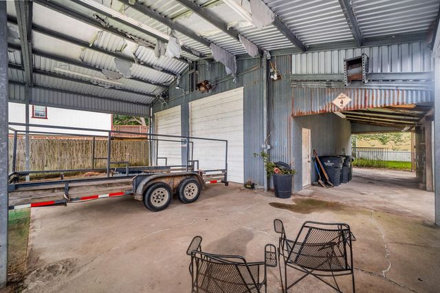 221 11th Street, Dickinson, TX 77539