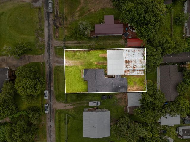 221 11th Street, Dickinson, TX 77539