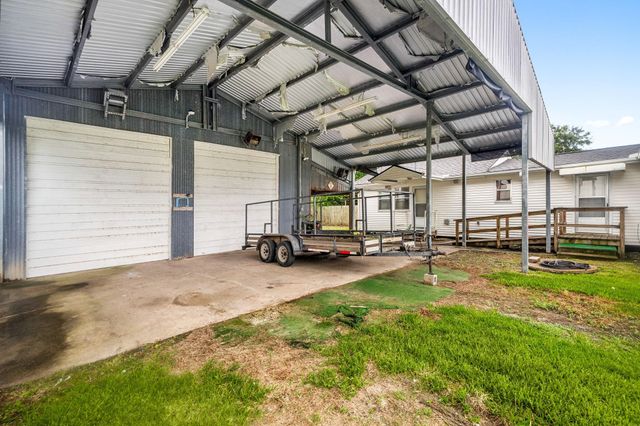 221 11th Street, Dickinson, TX 77539