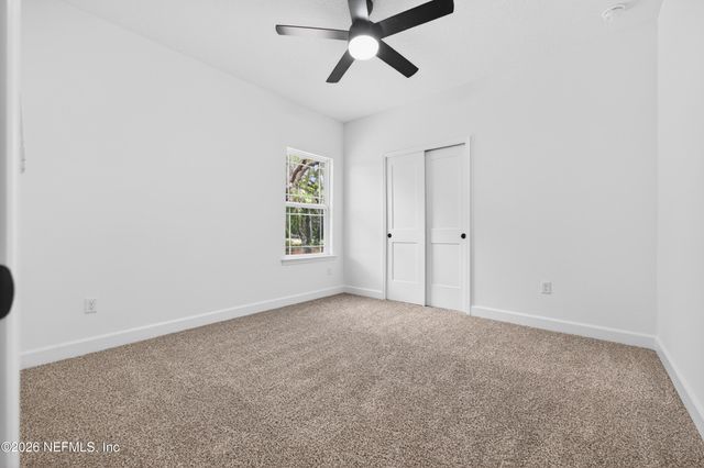 251 SWAN LAKE Drive, Melrose, FL 32666