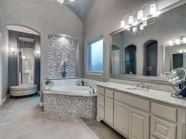 5808 Naples Drive, Flower Mound, TX 75028