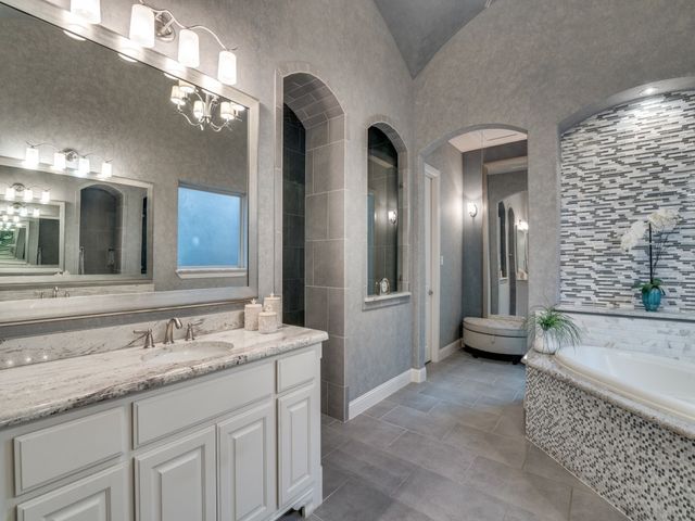 5808 Naples Drive, Flower Mound, TX 75028