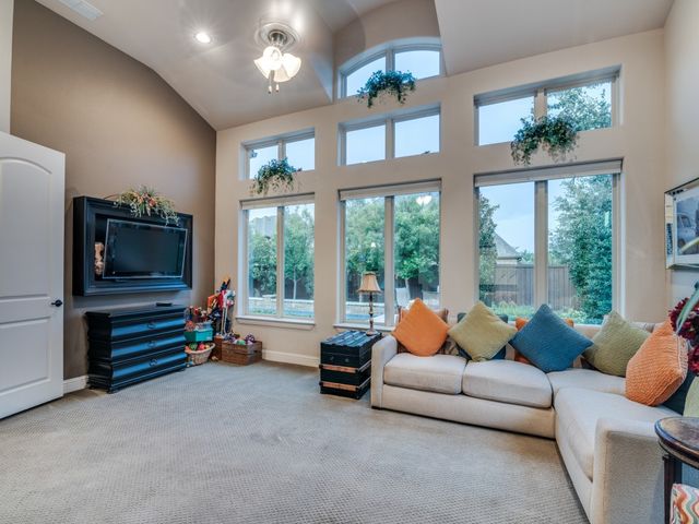 5808 Naples Drive, Flower Mound, TX 75028