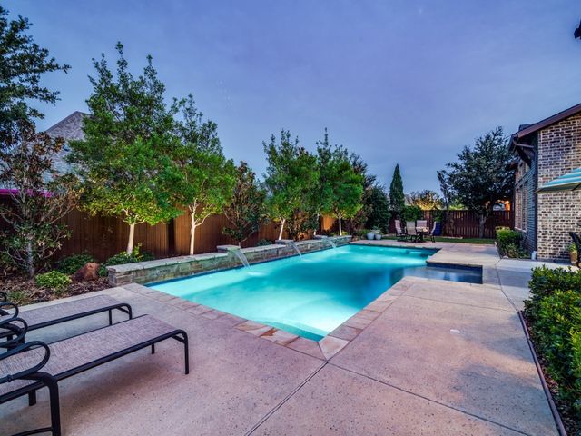 5808 Naples Drive, Flower Mound, TX 75028