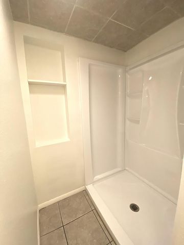 14619 N 62nd Avenue, Glendale, AZ 85306