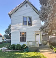 221 Lovell Avenue, Elgin, IL 60120