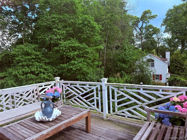 20 Revere Road, Scarsdale, NY 10583