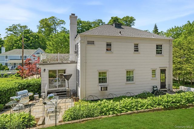 20 Revere Road, Scarsdale, NY 10583