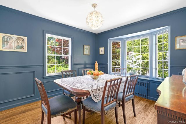 20 Revere Road, Scarsdale, NY 10583