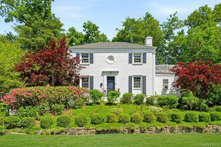 20 Revere Road, Scarsdale, NY 10583