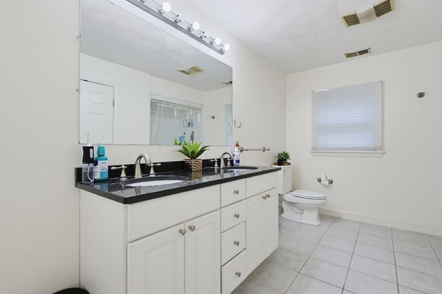 428 Elmwood St, North Attleboro, MA 02760