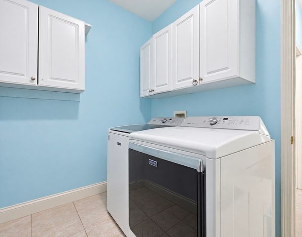 428 Elmwood St, North Attleboro, MA 02760
