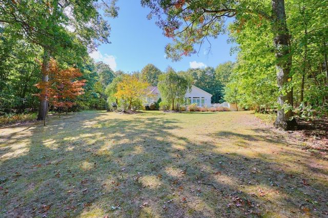 428 Elmwood St, North Attleboro, MA 02760