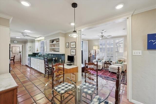 4425 Thomas Glen, Beaumont, TX 77706