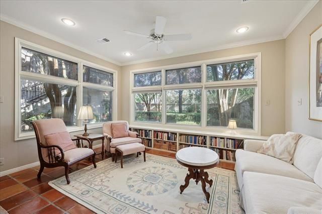 4425 Thomas Glen, Beaumont, TX 77706