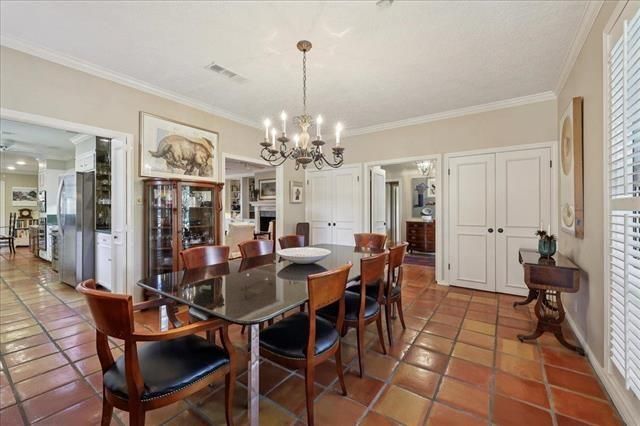 4425 Thomas Glen, Beaumont, TX 77706