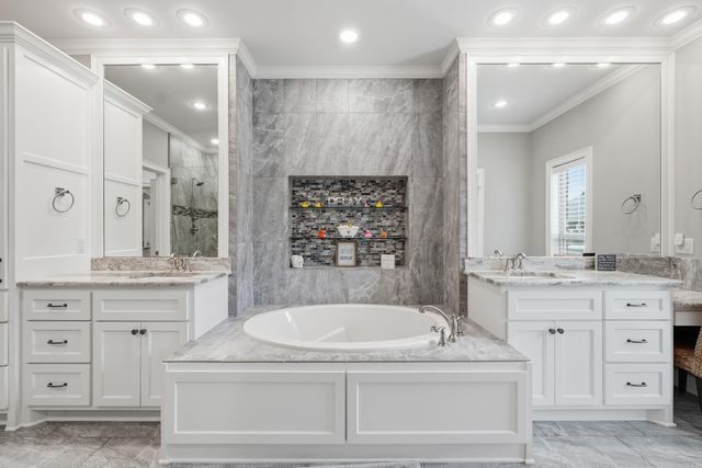 2930 Shadow, Conway, AR 72034