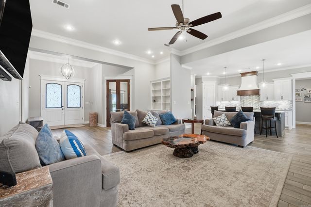 2930 Shadow, Conway, AR 72034