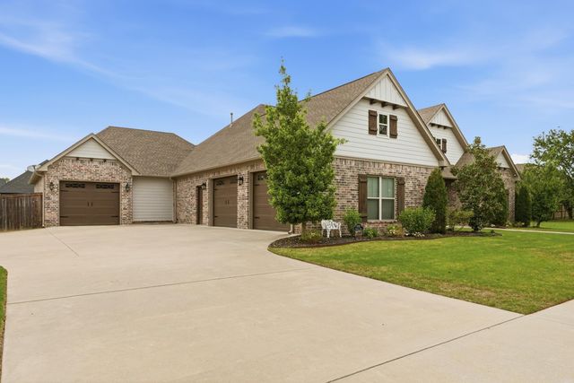 2930 Shadow, Conway, AR 72034