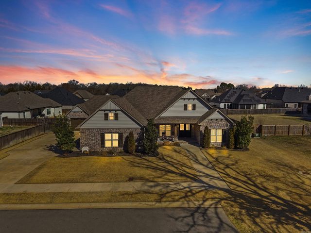 2930 Shadow, Conway, AR 72034