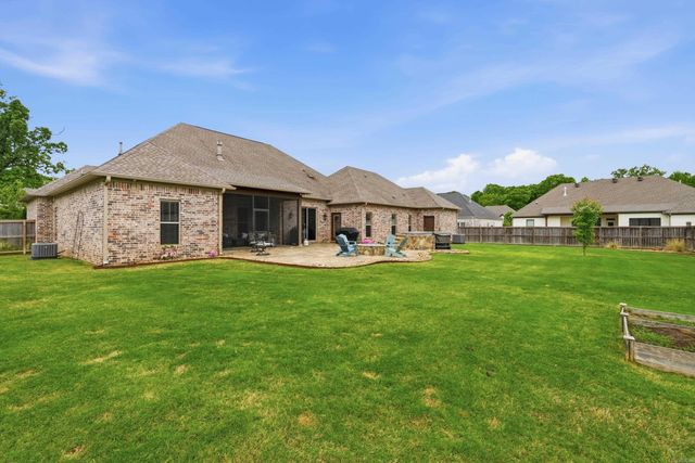 2930 Shadow, Conway, AR 72034