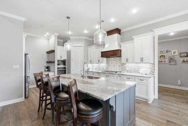 2930 Shadow, Conway, AR 72034