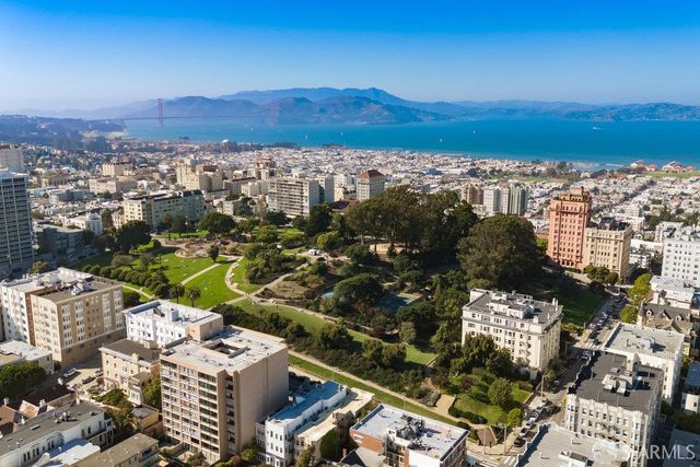 1700 Gough Street 404, San Francisco, CA 94109