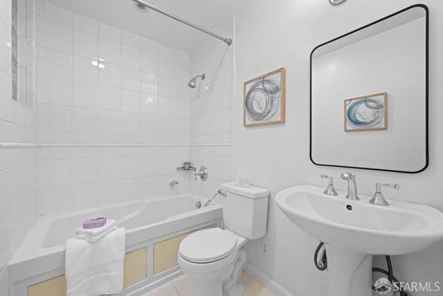 1700 Gough Street 404, San Francisco, CA 94109