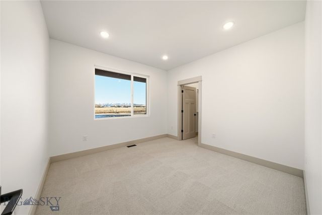 310 S Crispin Street, Manhattan, MT 59741