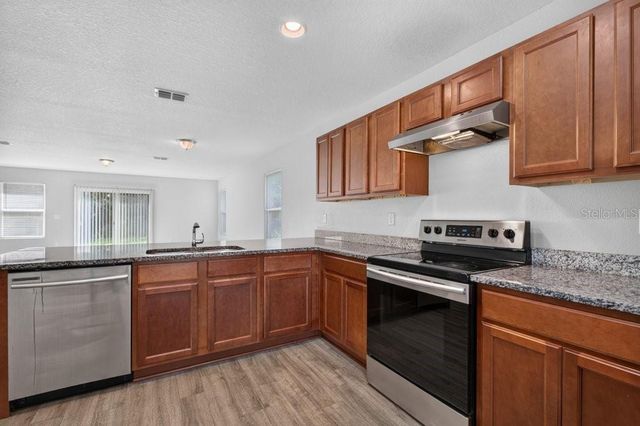 7082 PLYMOUTH GROVE COURT, Jacksonville, FL 32220