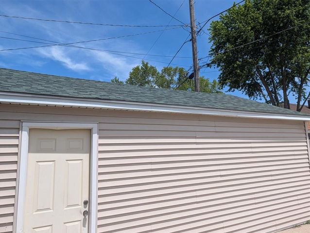 3130 S Clement AVENUE, Milwaukee, WI 53207