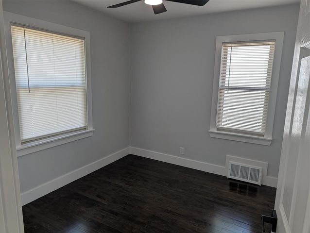 3130 S Clement AVENUE, Milwaukee, WI 53207
