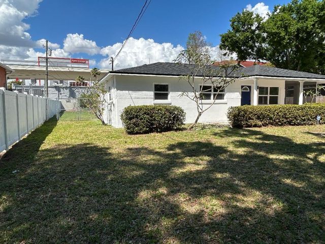 4611 W MCELROY AVENUE, Tampa, FL 33611