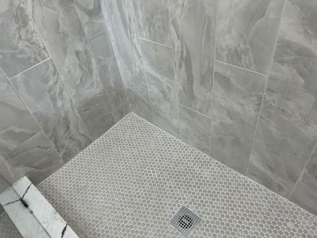 4611 W MCELROY AVENUE, Tampa, FL 33611