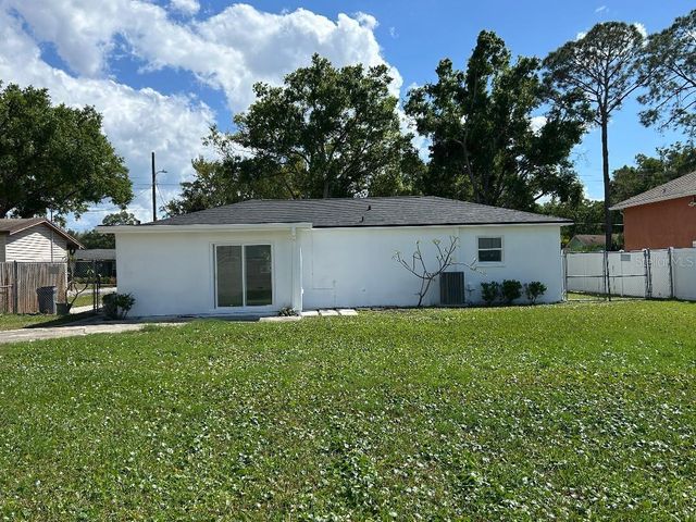4611 W MCELROY AVENUE, Tampa, FL 33611