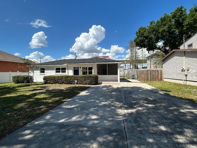 4611 W MCELROY AVENUE, Tampa, FL 33611