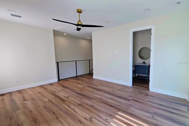 1156 COCOANUT AVENUE, Sarasota, FL 34236