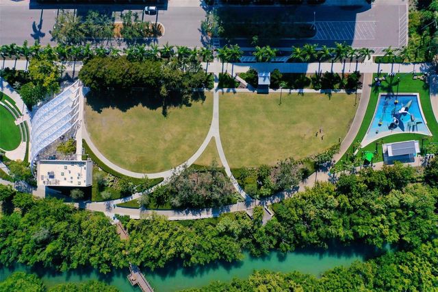 1156 COCOANUT AVENUE, Sarasota, FL 34236