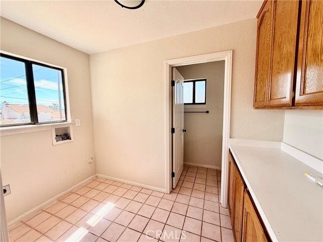 14890 Apple Valley, Apple Valley, CA 92307