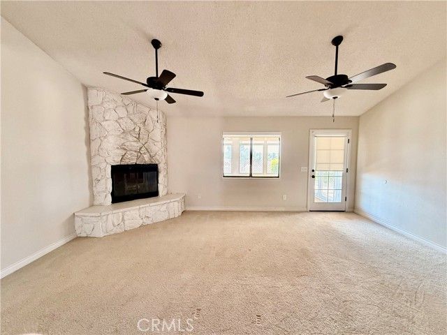 14890 Apple Valley, Apple Valley, CA 92307