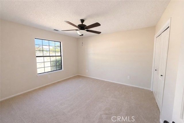 14890 Apple Valley, Apple Valley, CA 92307